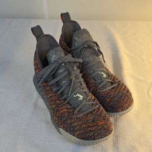 Nike LeBron XVI 16 Fruity Pebbles Gray Basketball Shoes BQ5969-900 Mens Size 9.5